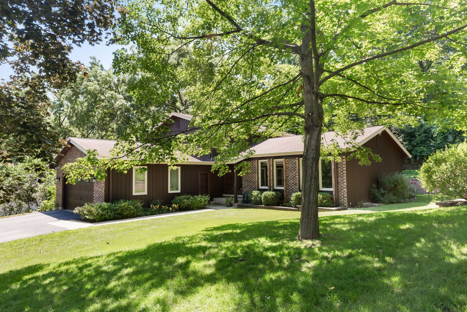 1124 Crane Drive