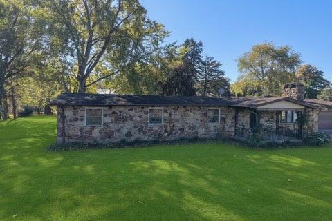 Tiny photo for 2213 E County 9 Road, Milford, IL 60953 (MLS # 12788931)