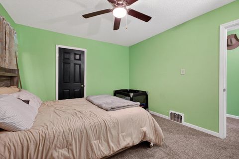 Tiny photo for 1616 25th Avenue, Moline, IL 61265 (MLS # 12557529)