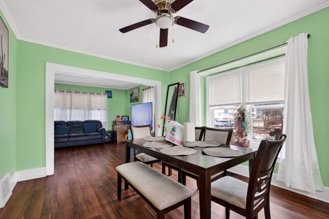 Tiny photo for 1616 25th Avenue, Moline, IL 61265 (MLS # 12557529)