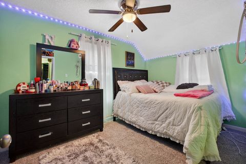 Tiny photo for 1616 25th Avenue, Moline, IL 61265 (MLS # 12557529)