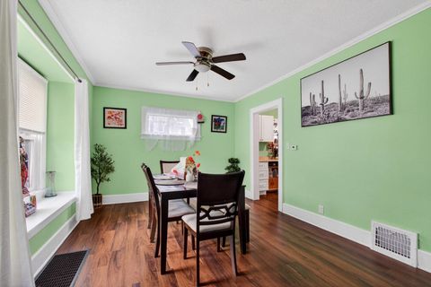 Tiny photo for 1616 25th Avenue, Moline, IL 61265 (MLS # 12557529)