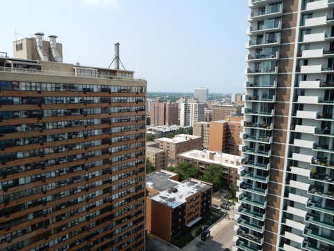 Tiny photo for 6007 N Sheridan Road #20H, Chicago, IL 60660 (MLS # 12706580)