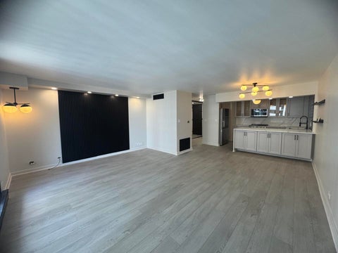 Tiny photo for 6007 N Sheridan Road #20H, Chicago, IL 60660 (MLS # 12706580)