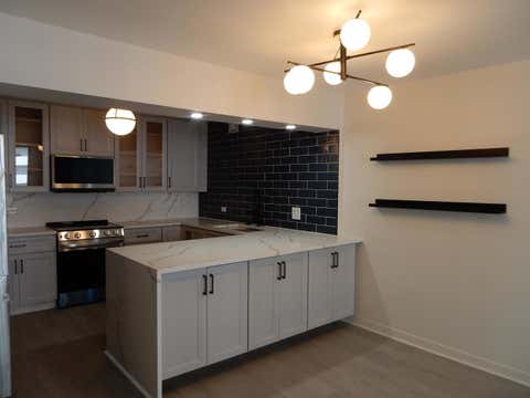Tiny photo for 6007 N Sheridan Road #20H, Chicago, IL 60660 (MLS # 12706580)