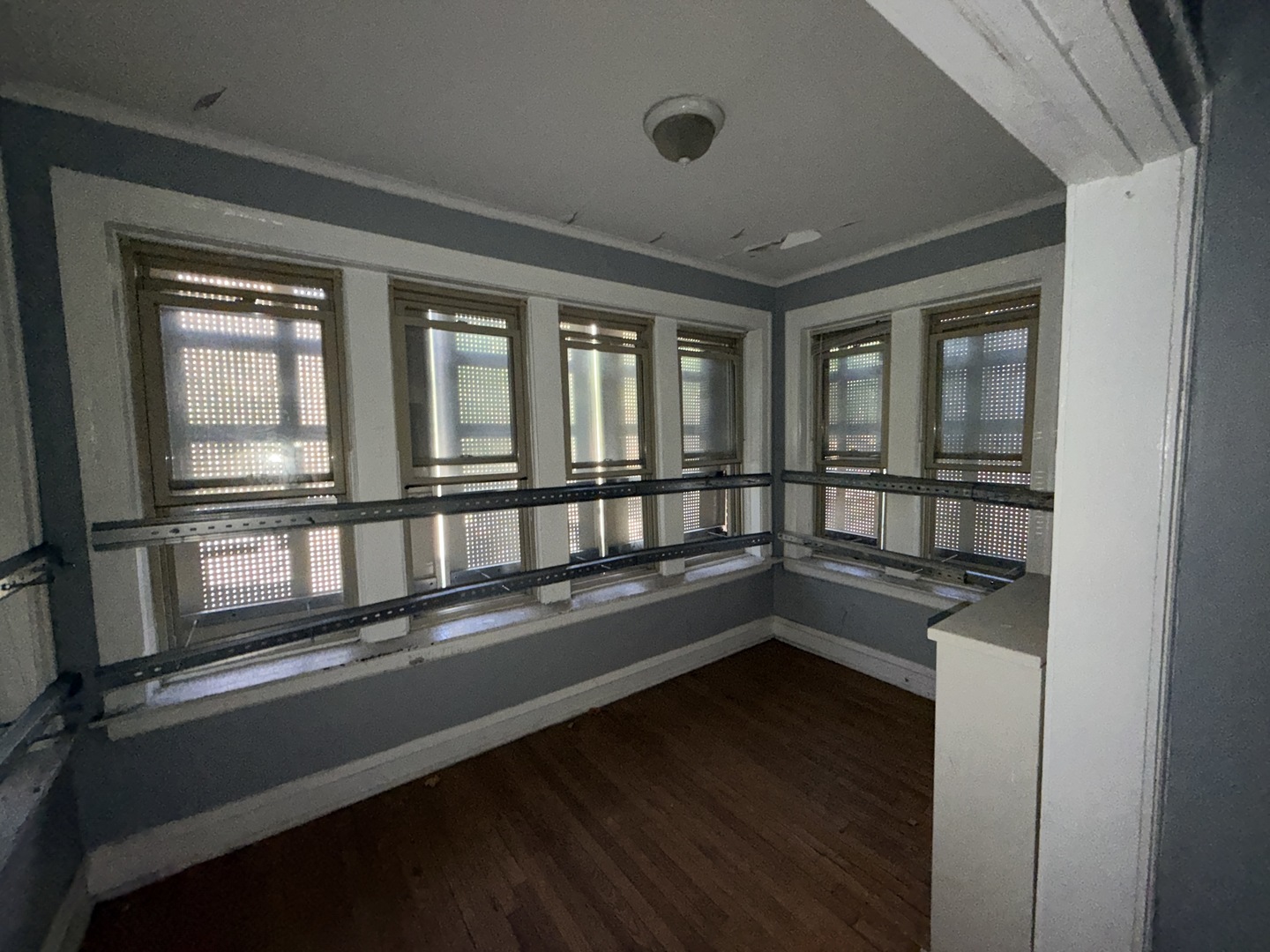 6751 S Chappel Avenue