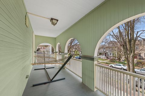 Tiny photo for 5247 N MAGNOLIA Avenue, Chicago, IL 60640 (MLS # 12584283)