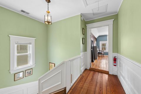 Tiny photo for 5247 N MAGNOLIA Avenue, Chicago, IL 60640 (MLS # 12584283)