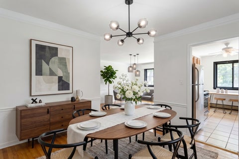 Tiny photo for 737 Ridge Avenue #2H, Evanston, IL 60202 (MLS # 12756004)