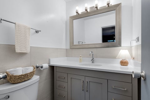 Tiny photo for 737 Ridge Avenue #2H, Evanston, IL 60202 (MLS # 12756004)