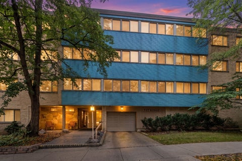 Photo of 737 Ridge Avenue #2H, Evanston, IL 60202 (MLS # 12756004)