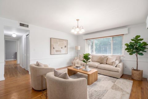 Tiny photo for 737 Ridge Avenue #2H, Evanston, IL 60202 (MLS # 12756004)