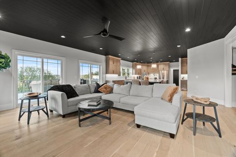 Tiny photo for 11120 Tuscany Court, Lemont, IL 60439 (MLS # 12605983)