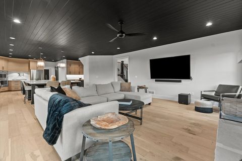 Tiny photo for 11120 Tuscany Court, Lemont, IL 60439 (MLS # 12605983)