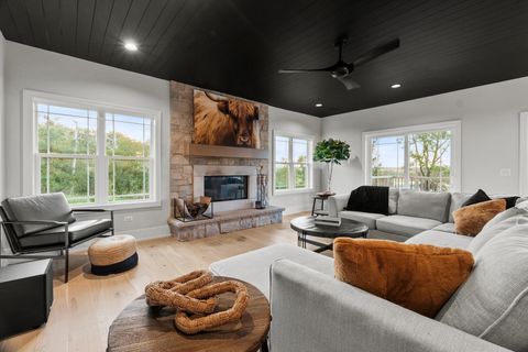 Tiny photo for 11120 Tuscany Court, Lemont, IL 60439 (MLS # 12605983)