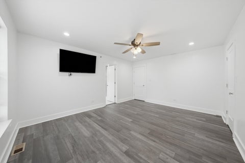 Tiny photo for 15256 State Street, South Holland, IL 60473 (MLS # 12752119)