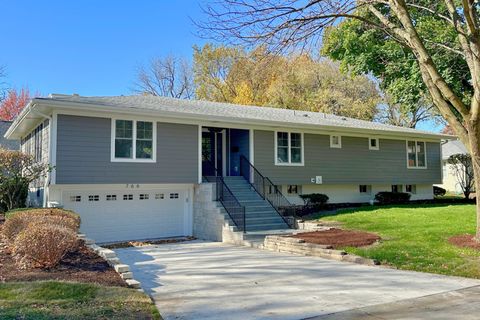 A home in Glen Ellyn