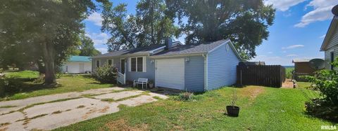 Tiny photo for 93 SEMINOLE Street, Mcclure, IL 62957 (MLS # EB454831)