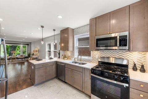 Tiny photo for 310 W 145TH Street, Riverdale, IL 60827 (MLS # 12785285)