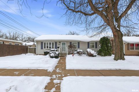 Tiny photo for 1508 32ND Street, Moline, IL 61265 (MLS # QC4270062)
