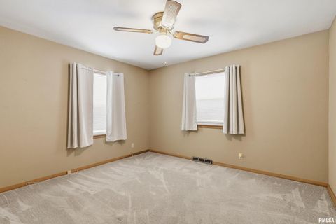 Tiny photo for 1508 32ND Street, Moline, IL 61265 (MLS # QC4270062)