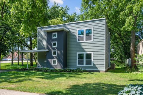 Tiny photo for 277 Church Street, Crystal Lake, IL 60014 (MLS # 12326089)