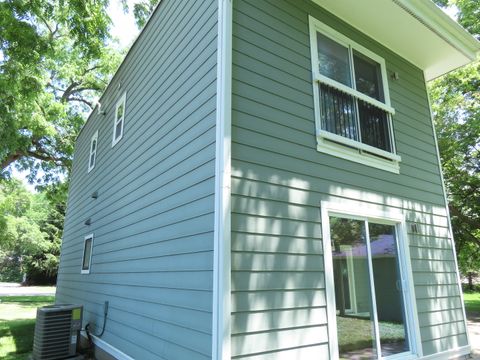 Tiny photo for 277 Church Street, Crystal Lake, IL 60014 (MLS # 12326089)