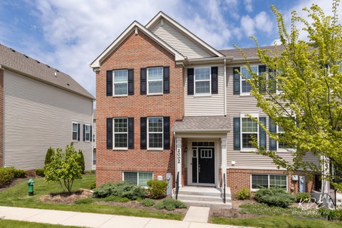 Tiny photo for 2002 Stuttle Road, Batavia, IL 60510 (MLS # 12644048)