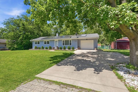 Tiny photo for 850 Austin Avenue, Aurora, IL 60505 (MLS # 12685498)