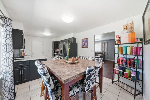 Tiny photo for 850 Austin Avenue, Aurora, IL 60505 (MLS # 12685498)