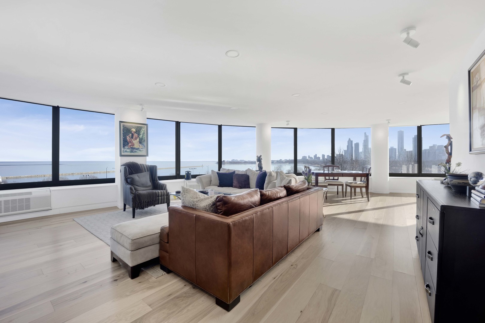 155 N HARBOR Drive 212-213