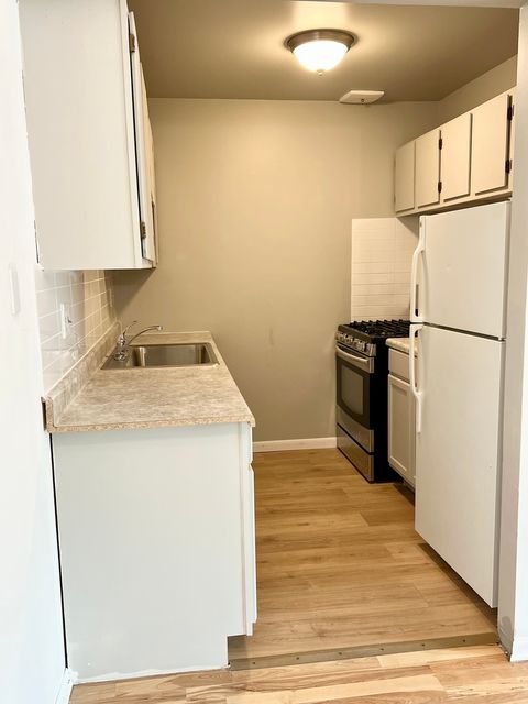 Tiny photo for 6A DUNDEE QUARTER Drive #207, Palatine, IL 60074 (MLS # 12471132)