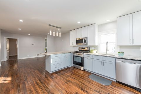 Tiny photo for 33715 N Lake Shore Drive, Grayslake, IL 60030 (MLS # 12535946)