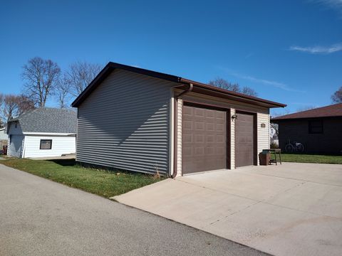 Tiny photo for 1221 Warren Avenue, Belvidere, IL 61008 (MLS # 12548936)
