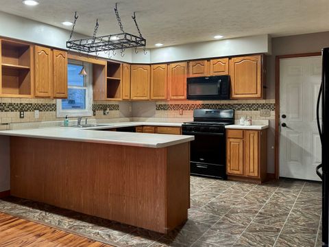 Tiny photo for 416 N Kathleen Street, Stanford, IL 61774 (MLS # 12574241)