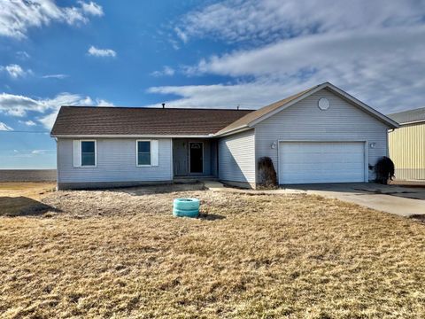 Tiny photo for 416 N Kathleen Street, Stanford, IL 61774 (MLS # 12574241)