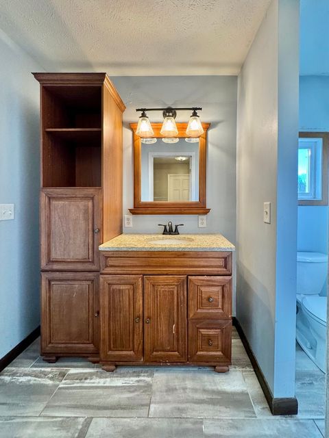 Tiny photo for 416 N Kathleen Street, Stanford, IL 61774 (MLS # 12574241)