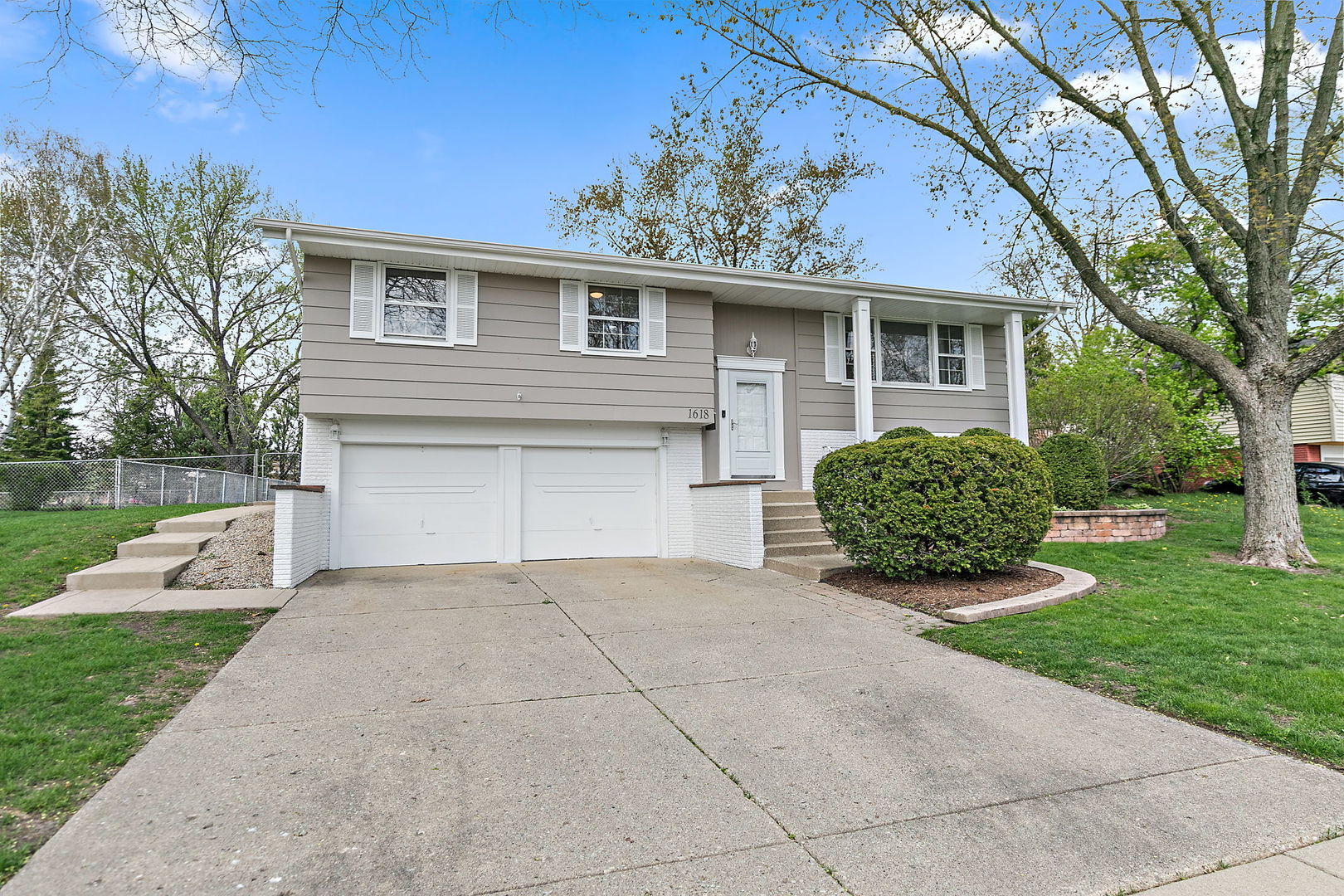 1618 Syracuse Lane