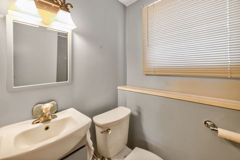 Tiny photo for 423 S Yale Avenue, Addison, IL 60101 (MLS # 12614321)