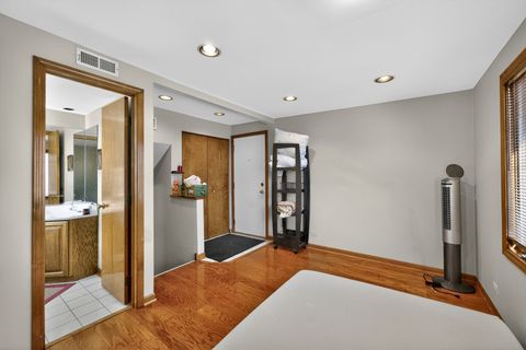 Tiny photo for 423 S Yale Avenue, Addison, IL 60101 (MLS # 12614321)
