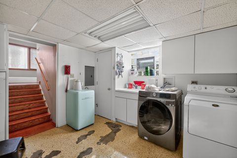 Tiny photo for 423 S Yale Avenue, Addison, IL 60101 (MLS # 12614321)