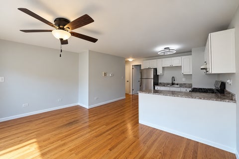 Tiny photo for 4306 N Keystone Avenue #303, Chicago, IL 60641 (MLS # 12795525)