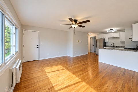 Tiny photo for 4306 N Keystone Avenue #303, Chicago, IL 60641 (MLS # 12795525)