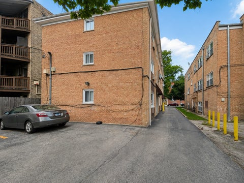 Tiny photo for 4306 N Keystone Avenue #303, Chicago, IL 60641 (MLS # 12795525)