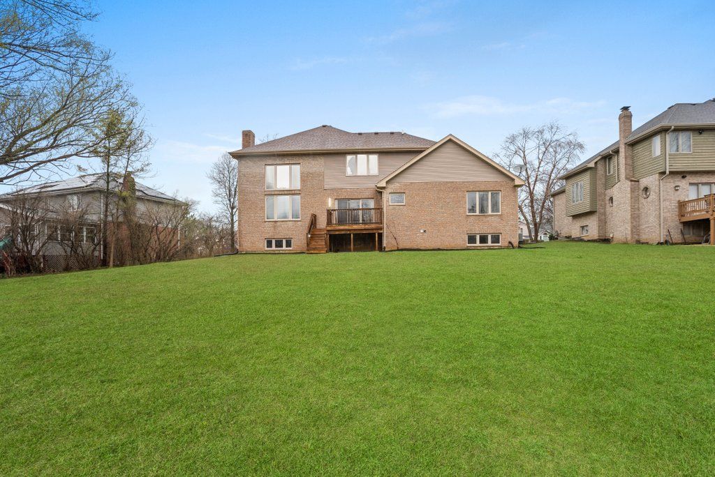 listing image 63