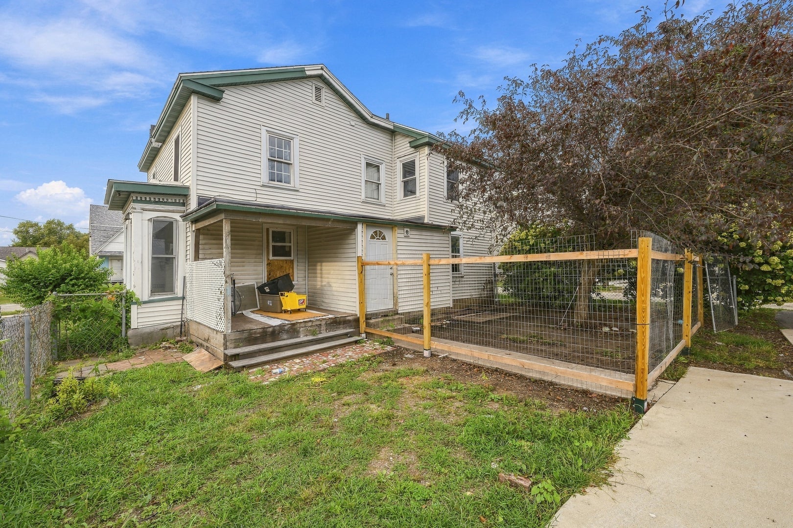 505 E 4th Street