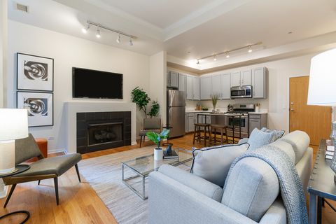 Tiny photo for 208 W WASHINGTON Street #1909, Chicago, IL 60606 (MLS # 12550709)