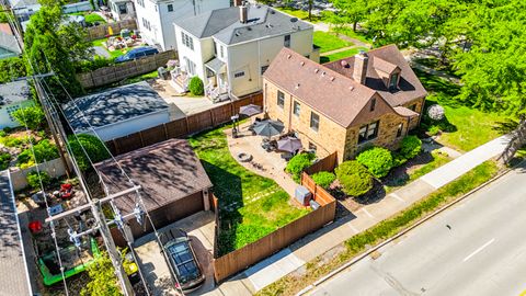 Tiny photo for 501 S Catherine Avenue, La Grange, IL 60525 (MLS # 12524795)