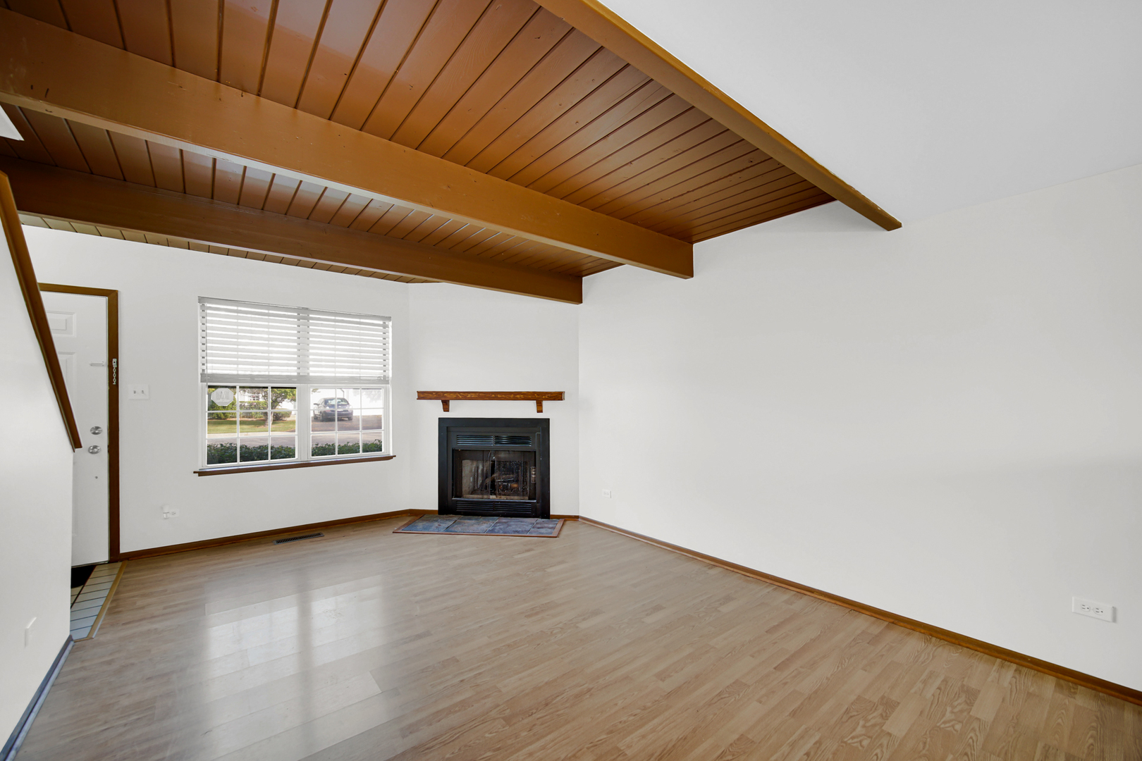 535 NORMANDIE Lane 535