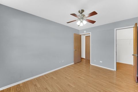 Tiny photo for 535 NORMANDIE Lane #535, Round Lake Beach, IL 60073 (MLS # 12492890)